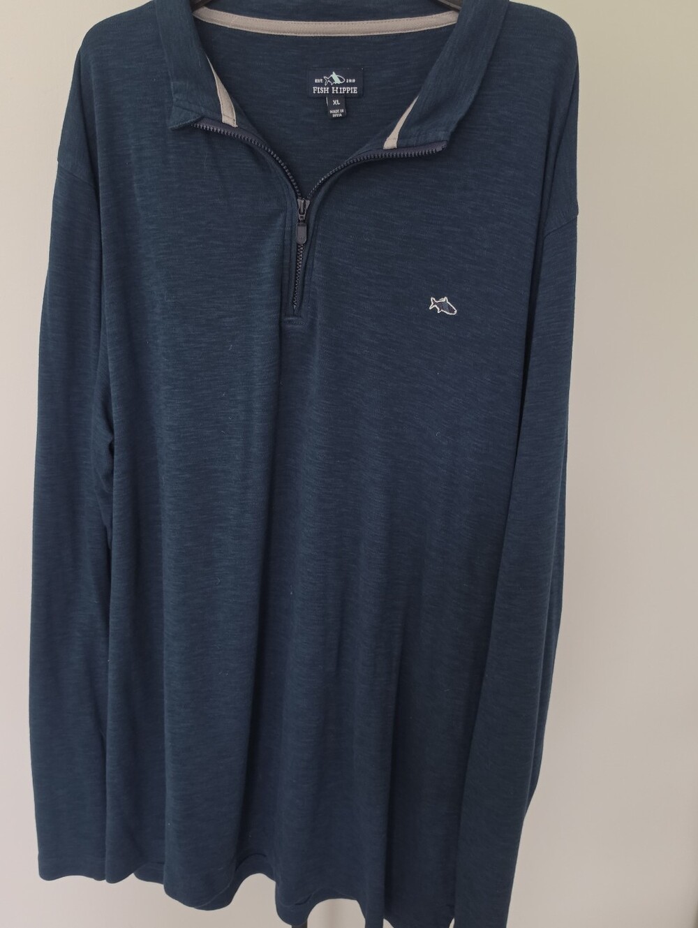 Fish Hippie Mens XL Blue Lightweight 1/4 Zip Pullover